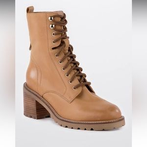 NWOT Seychelles Irresistible combat boot